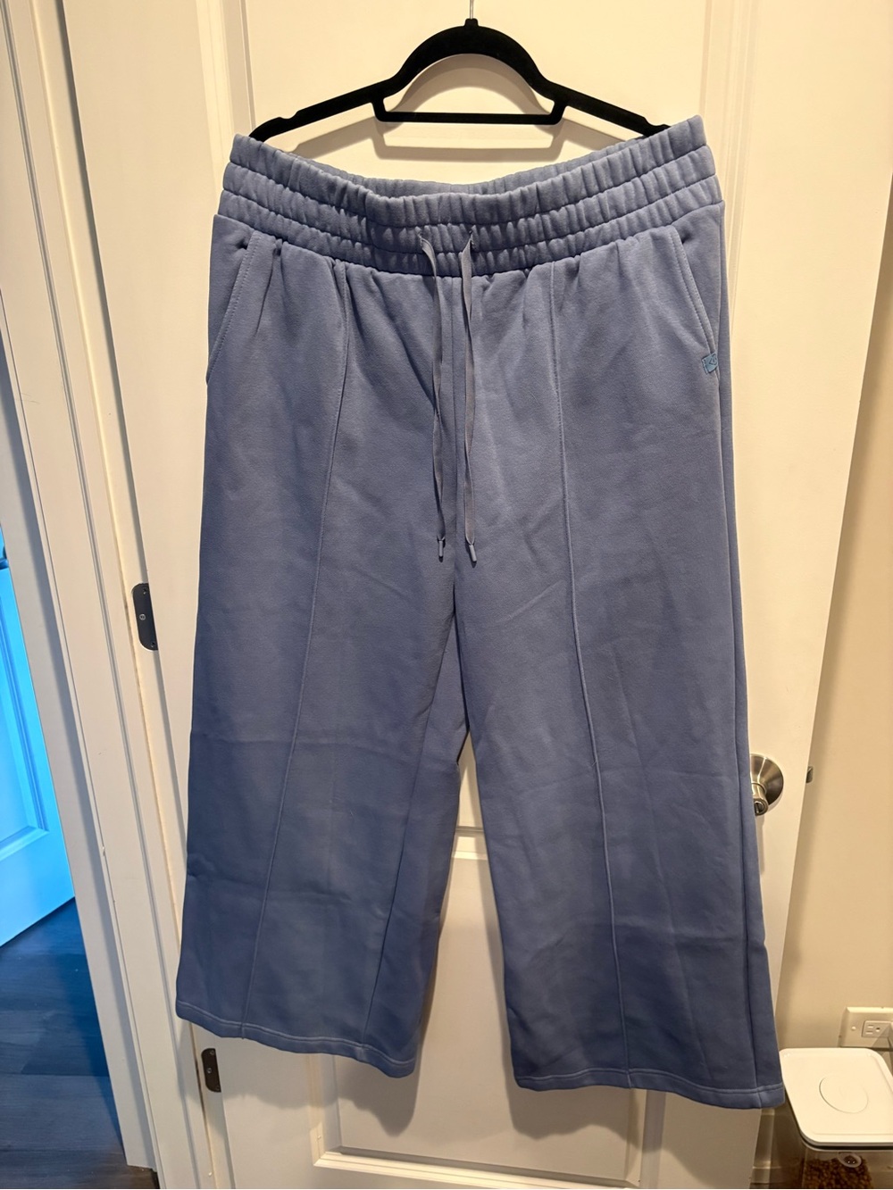 Blogilates Straight Leg Sweatpants (Blue)